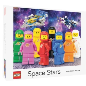 LEGO (R) Space Stars 1000-Piece Puzzle (bok, eng) - Grab friends, family, or dive in soloLEGO¬ puzzles are a whole new way to play with LEGO bricks! Get ready LEGO¬ Space fans, your next jigsaw puzzle challenge is here! These 1,000 colorful pieces come together to reveal the ultimate interstellar exploration squad. Perfect for the whole family, but just as fun to take on solo, this puzzle features a team of iconic spacemen as well as vintage spaceship sets from the LEGO archives. BROAD APPEAL: This jigsaw puzzle is perfect for all types of LEGO fansfrom longtime LEGO builders to casual fans to parents sharing their love of the brand with their children. CREATIVE AND CHALLENGING: This puzzle will test your skills as it showcases the creative spirit integral to the LEGO brand. LEGO SPACE THEME: This puzzle image features a colorful array of classic LEGO spacemensome of the most beloved minifigures in history. AT-HOME ACTIVITY FOR GET-TOGETHERS: Family, friends, and LEGO fans 9 years and older will love putting this puzzle together during holidays and parties. INCLUDES: 1000 puzzle pieces, 25 x 20 inch puzzle when built, 11 x 9 x 2 inch box, and full color printout of puzzle image. Perfect for: For puzzlers ages 9+ For fans of the iconic LEGO¬ Space theme The perfect gift for puzzlers LEGO, the LEGO logo, and the Brick and Knob configurations are trademarks of the LEGO Group. +2021 The LEGO Group. All rights reserved.    Format Övrigt   Omfång 1000 sidor   Språk Engelska   Förlag MacMillan Ltd NON Books   Utgivningsdatum 2021-11-11   ISBN 9781797214207  