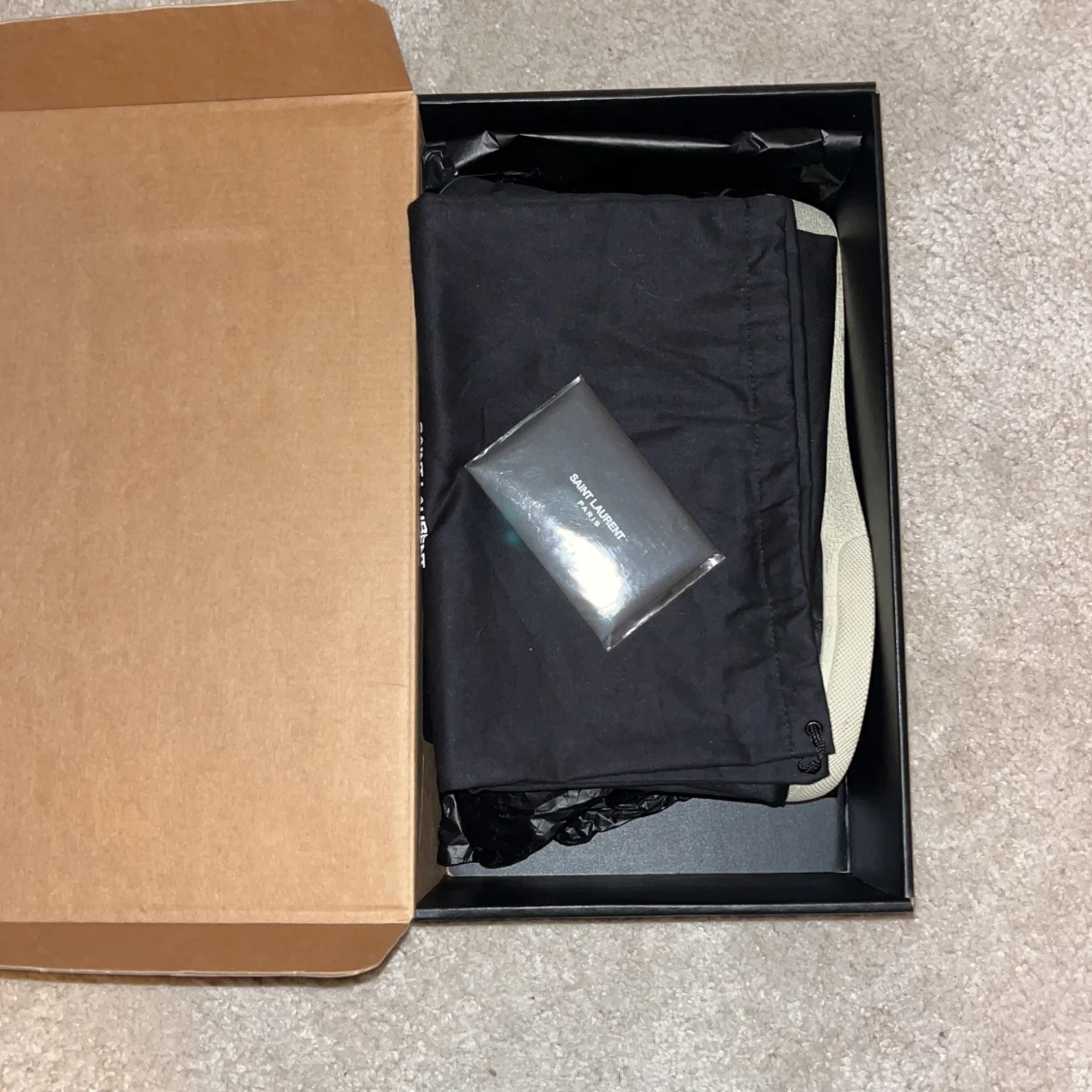 Svarta sneakers från Saint Laurent - 92