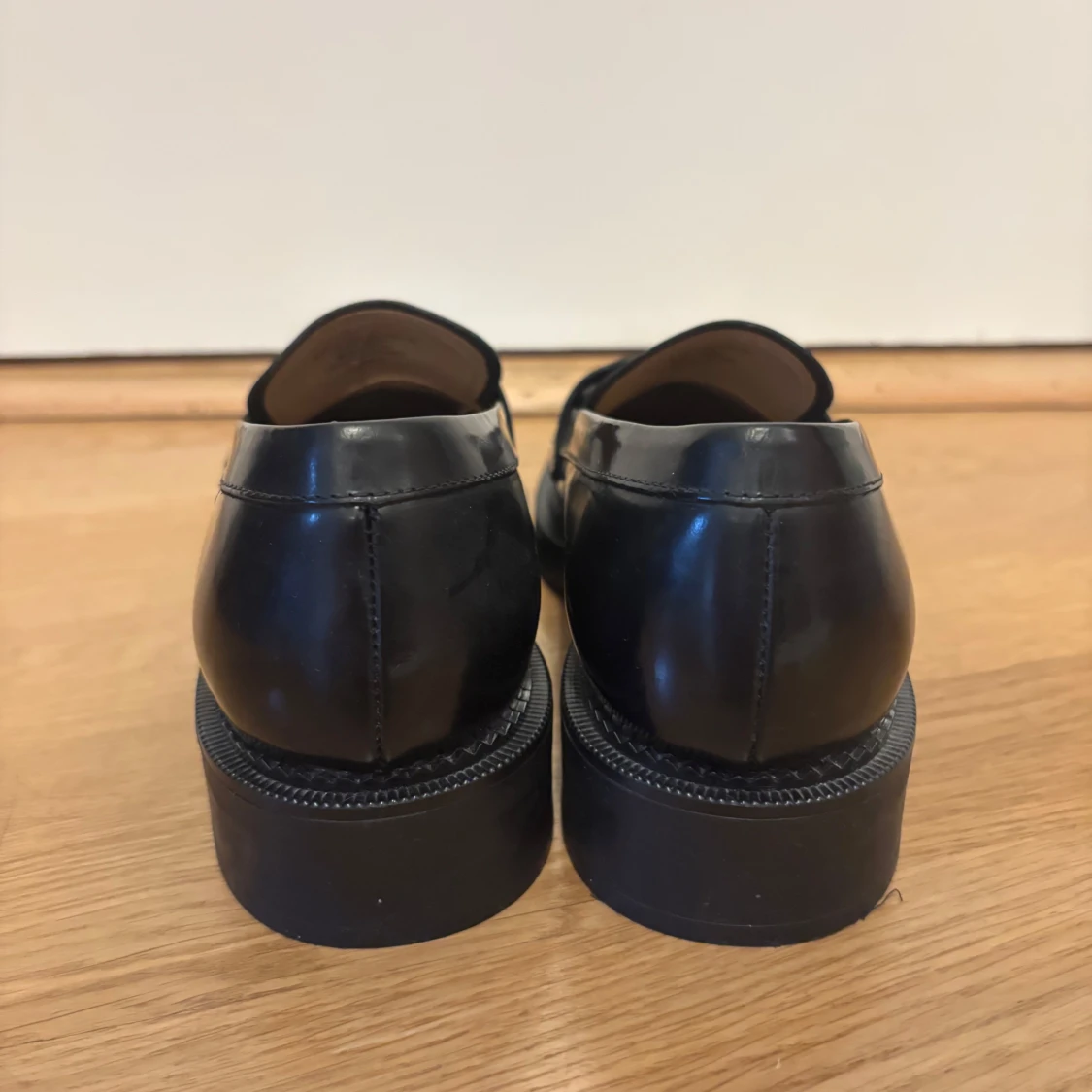 Svarta loafers i skinn - 4