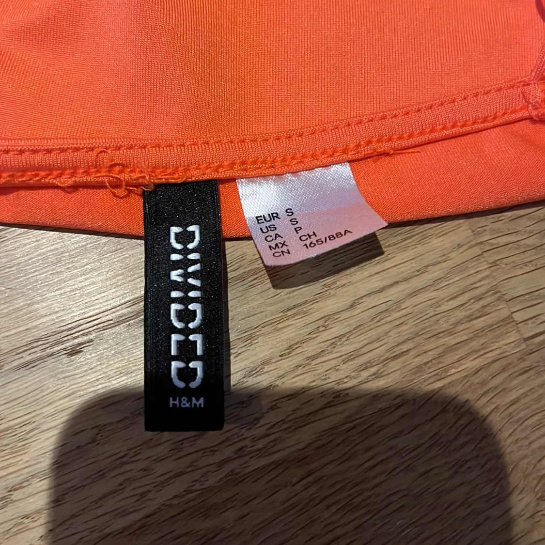 Orange klänning från H&M Divided - 2