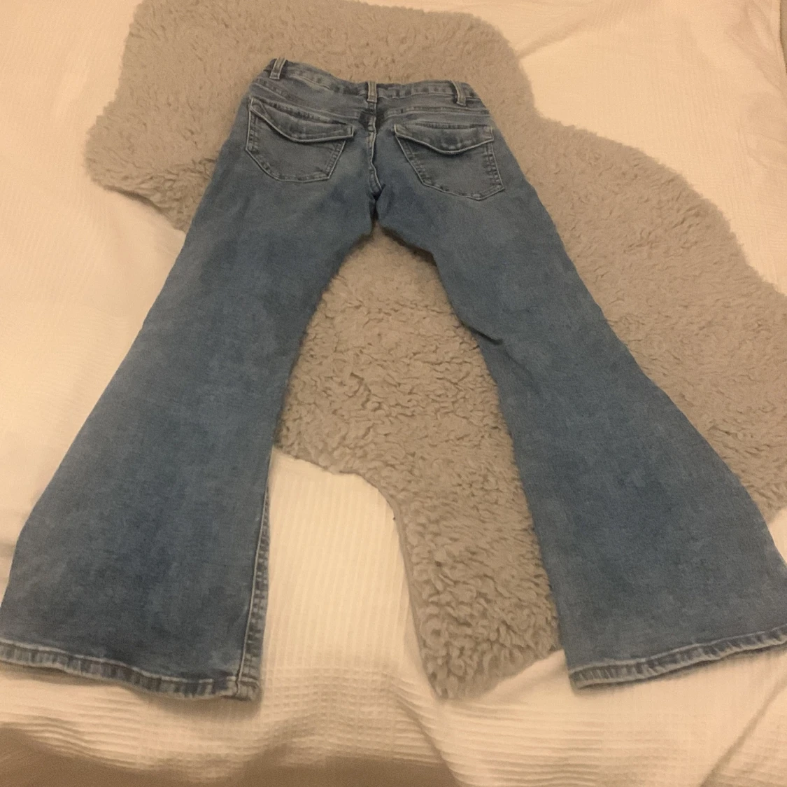 Blå jeansbyxor från Lindex storlek 140 - 1