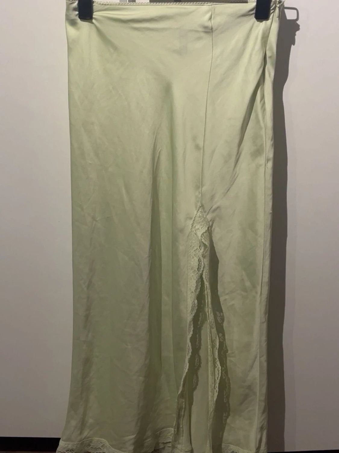 Satin kjol 