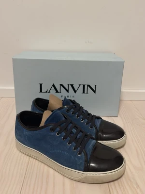Lanvin - Bra skick | Box och dustbag | inköpspris 4999kr | Pris ej hugget i sten | Fraktas samma dag | UK 8 