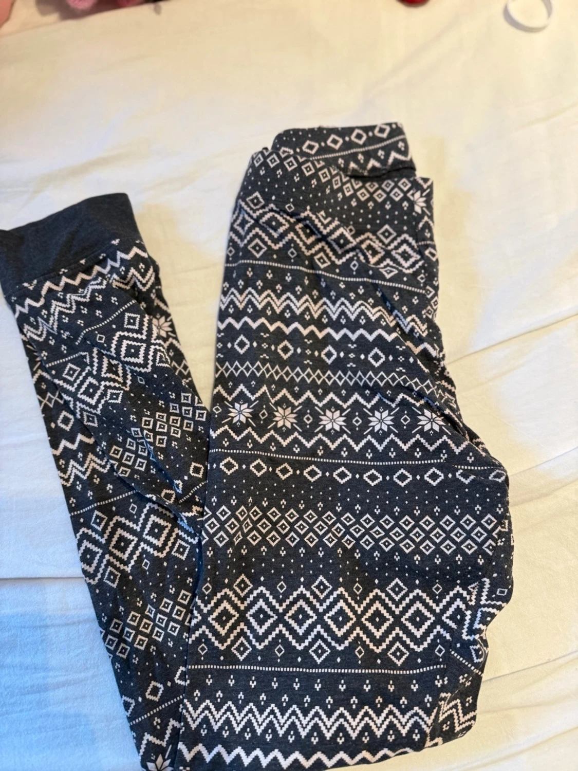 Mörkgrå pyjamas med mönster - 4