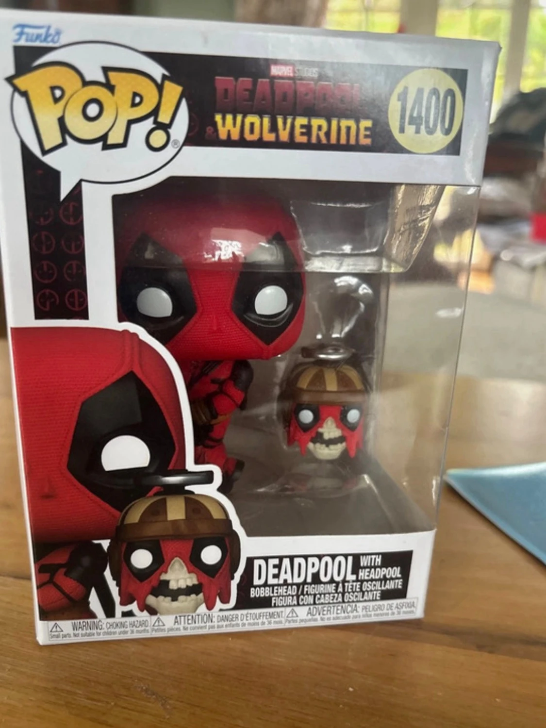 Två deadpoll funko pops