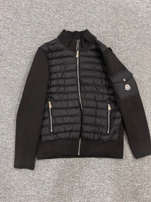 Monclear cardigan Utan luva - Helt nya 