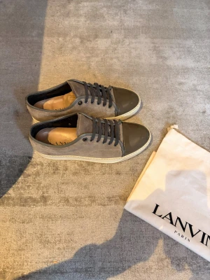 Lanvin - Lanvin uk7 i bra skick, nypris 4299!