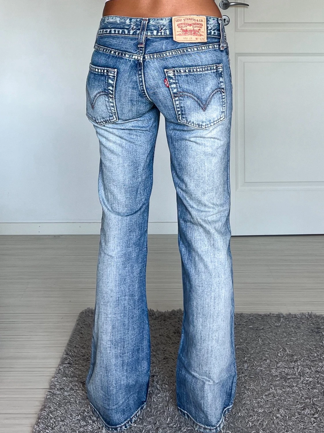 Levis