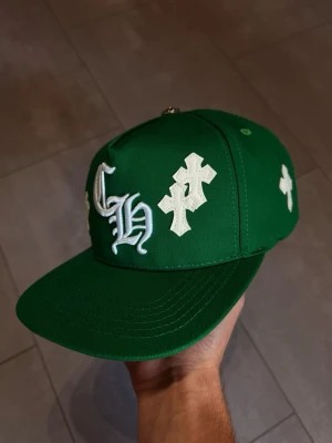 Chrome Hearts Keps - Keps från chrome hearts, kepsen är helt ny och i väldigt bra kvalité. Hör av dig vid fler frågor!