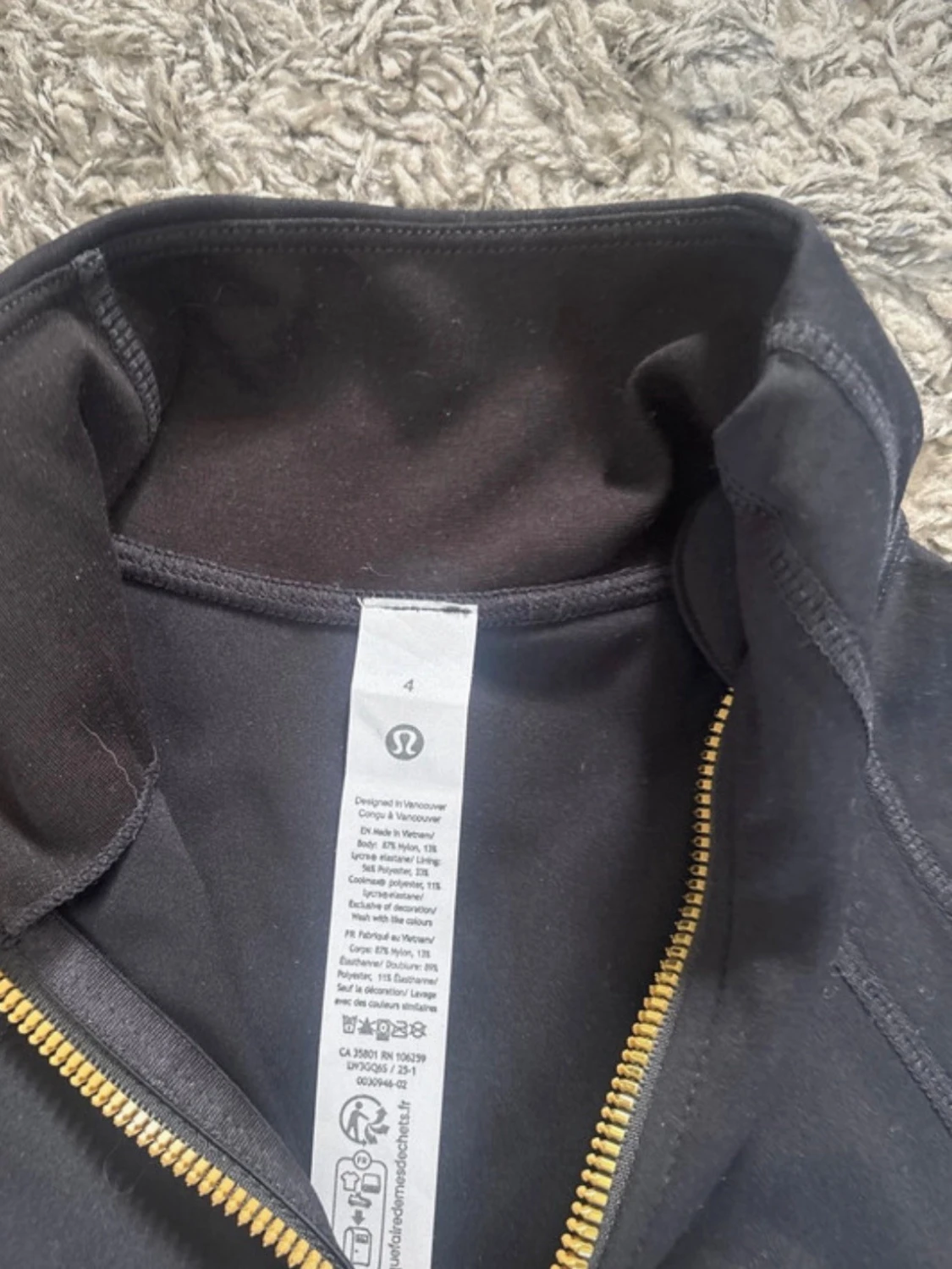 Lululemon  - 2
