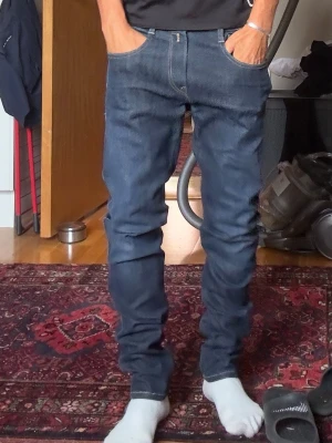 Replay anbass - Säljer dessa feta jeans som är riktigt skäna pga superstretch. Är dock inte riktigt min stil längre så kände för att sälja dem. Har vanligtvis vis 29/30 dem sitter bra dessa är 31/32. Inga tecken på slitage eller användning. 