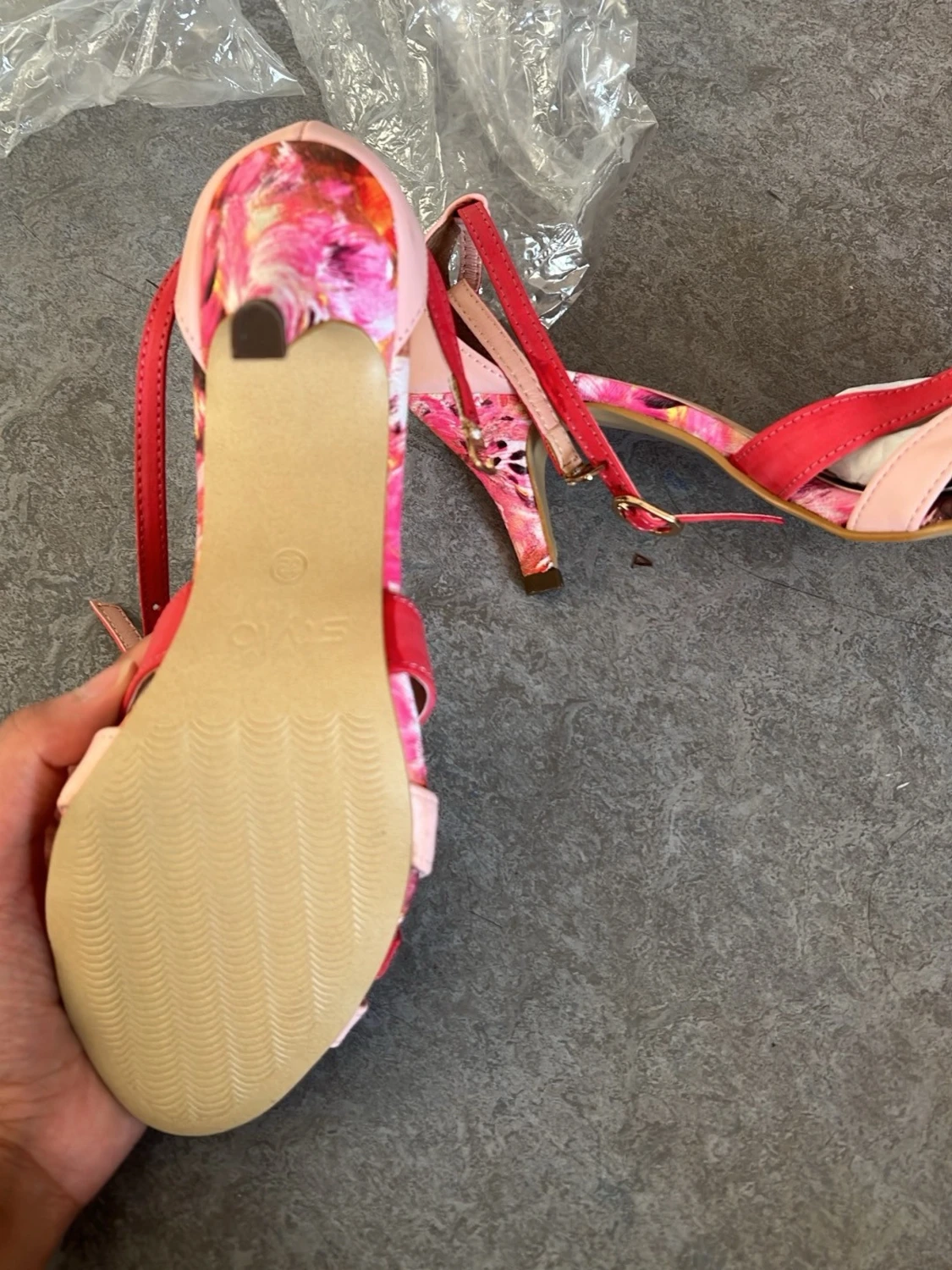 Färgglada pumps - 3