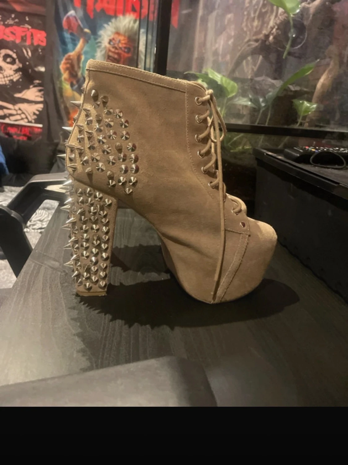 Jeffrey campbell