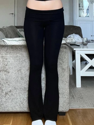 Svarta yogapants - Svarta yogapants från Lager 157 i storlek xs💓Supersköna och i bra skick