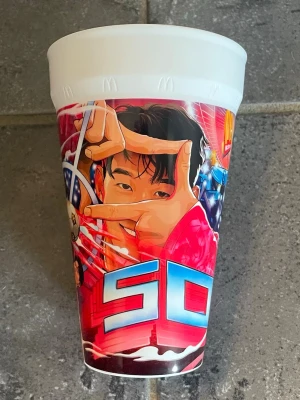 McDonald’s VM-mugg Son Heung-min - Säljer en riktigt eftertraktad McDonald’s VM-plastmugg från 2026 med Son . 🏆⚽ Perfekt för samlare eller fotbollsfans! | Skick: Helt ny 10/10 ! | Pris: 119 kr | Skriv vid minsta fundering 😊