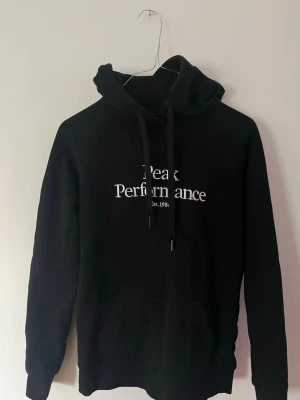 Peak performance hoodie  - Peak performance hoodie i storlek S