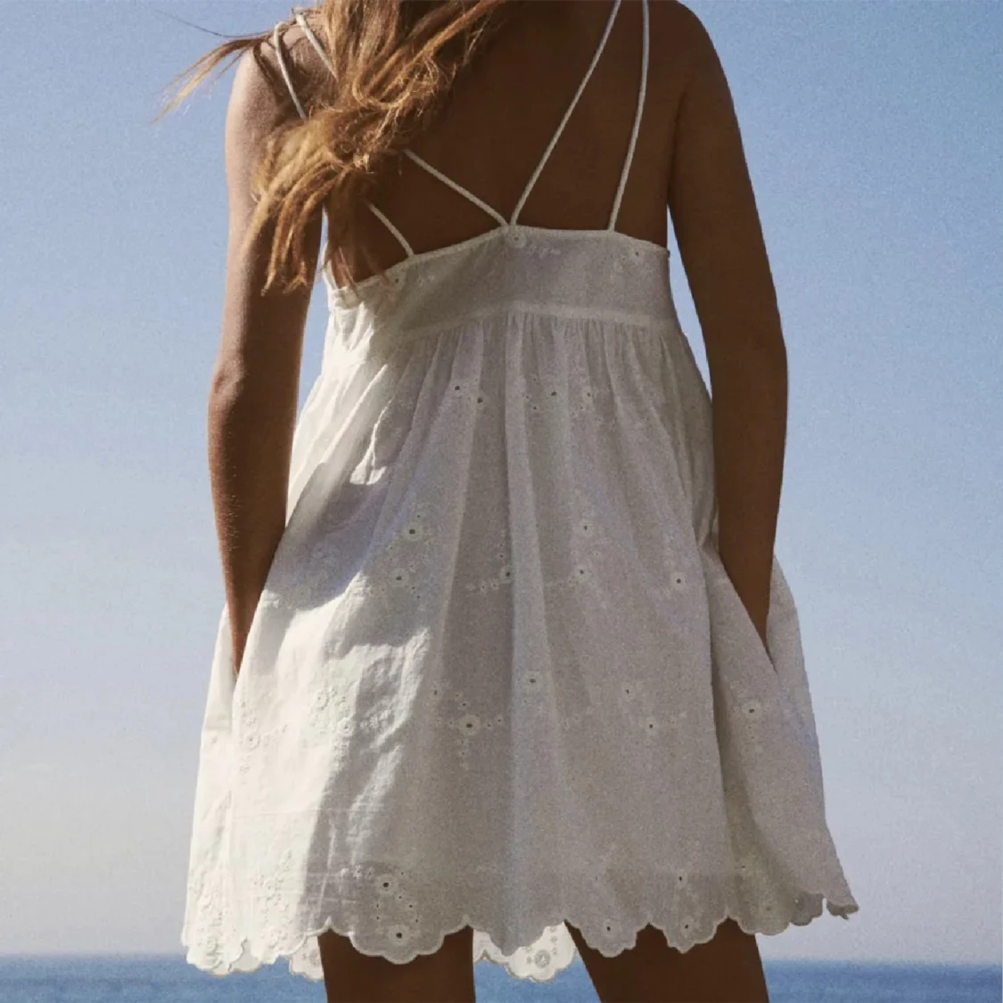 VIT ZARA KLÄNNING - 90