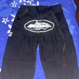 Corteiz Cargo Pants - Några corteiz cargos i storlek XS som jag fick i present. Knappt använda och i väldigt bra skick. 