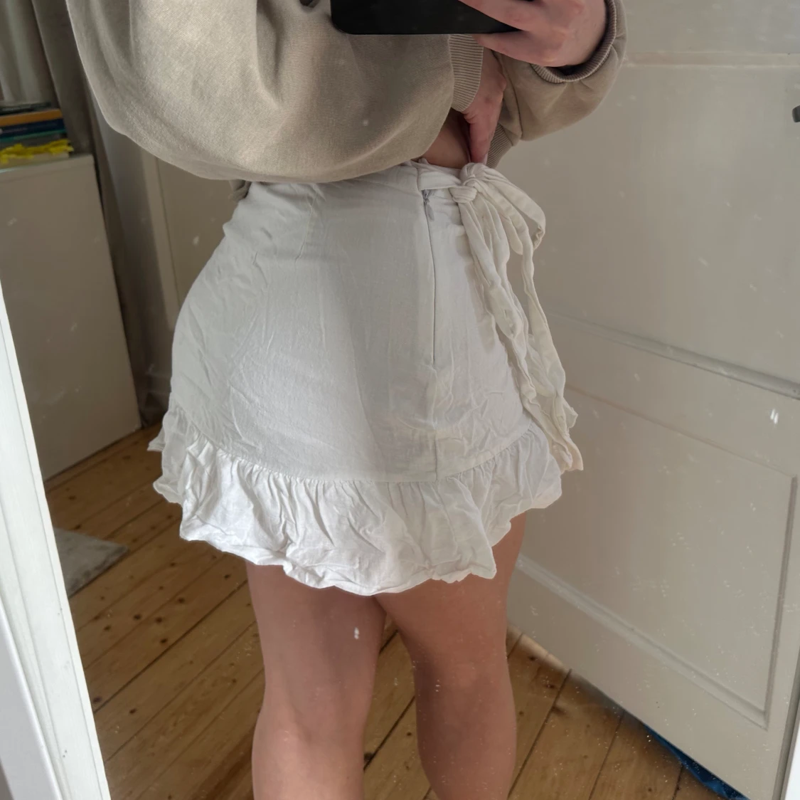 Volangkjol från nelly - 90