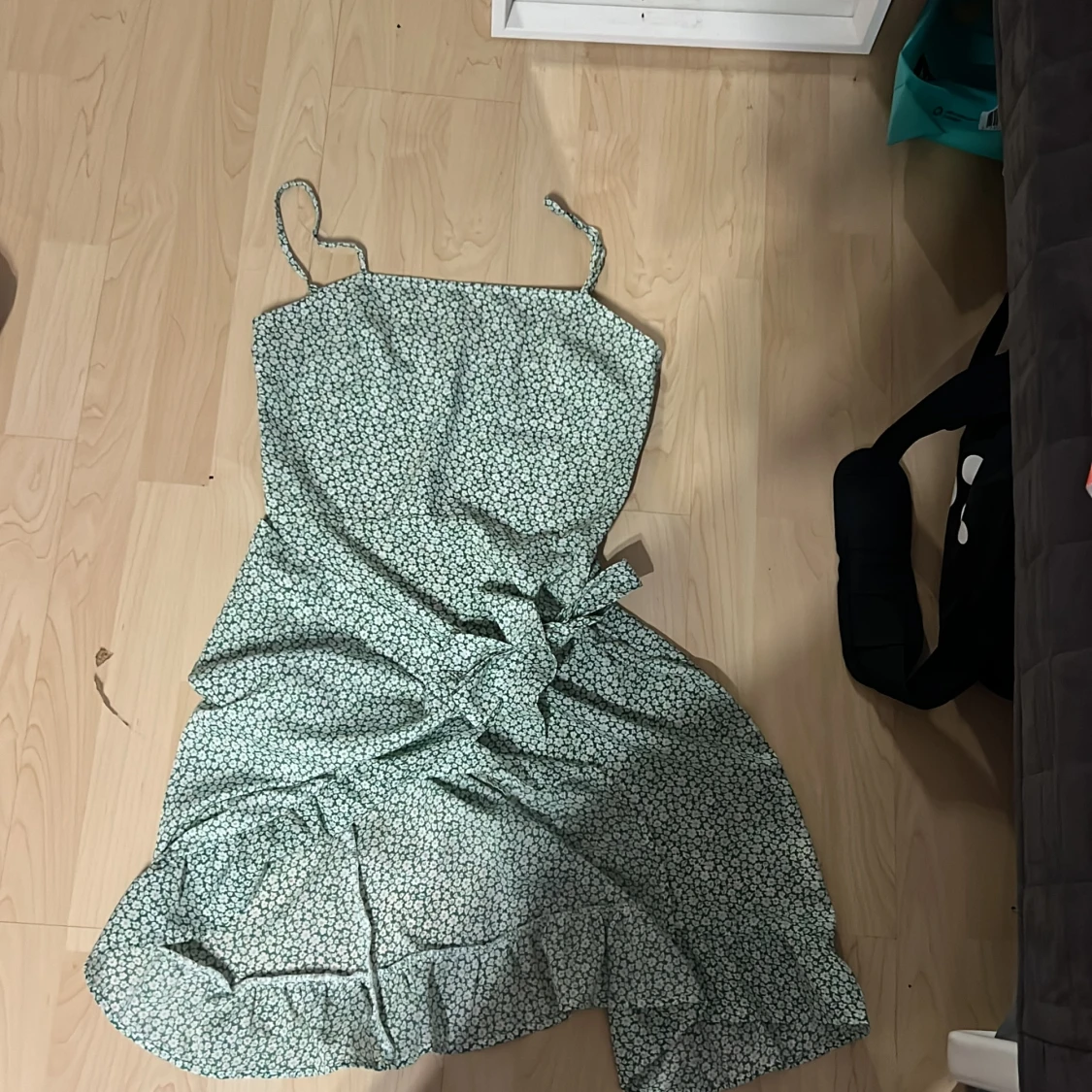 En jätte fin grön sommklännig - 91