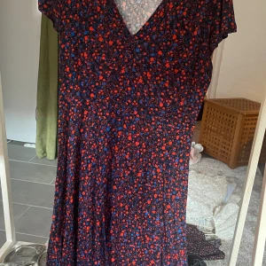 Klänning Holly white syl S - Söt klänning, Holly white stl S