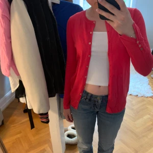 Rosa kofta - Supersöt kofta men kommer tyvärr inte till användning