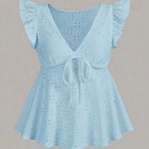 Blå topp - En söt blå topp, stretchigt material, helt oanvänd med lappen kvar