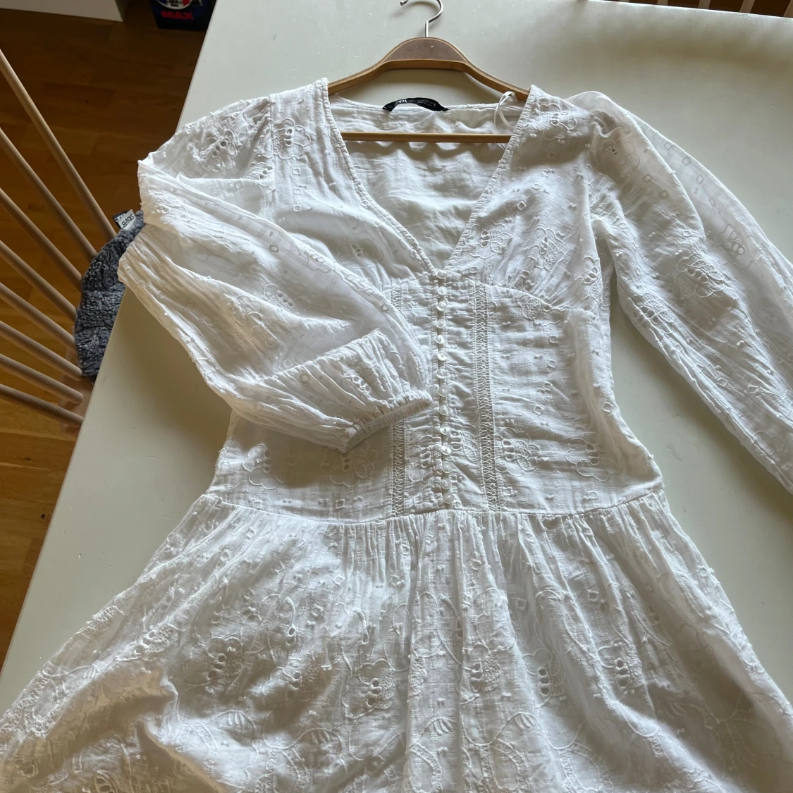 Vit zara klänning  - 90