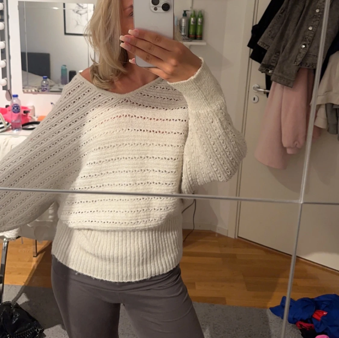 Stickad tröja  - 90