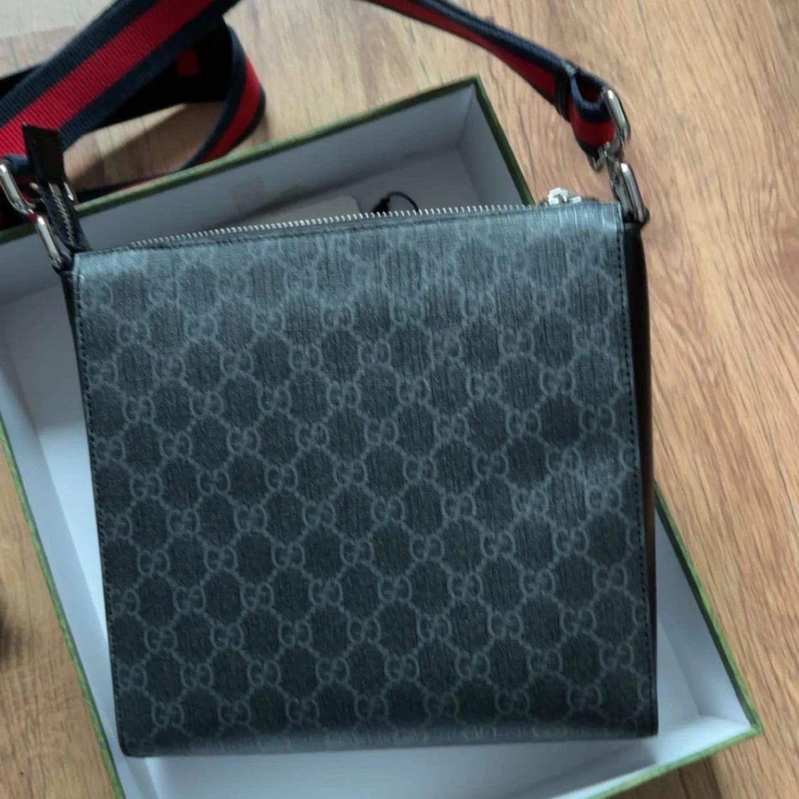 Gucci axelväska - 1