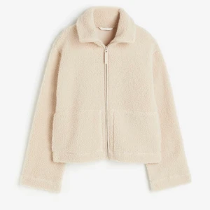 Teddyjacka HM - Helt ny med prislapp kvar! Dock för liten för mig. 