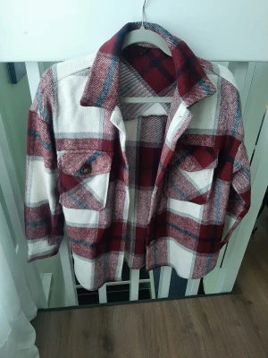 Jacka - 2st fina jackor som ej är använda