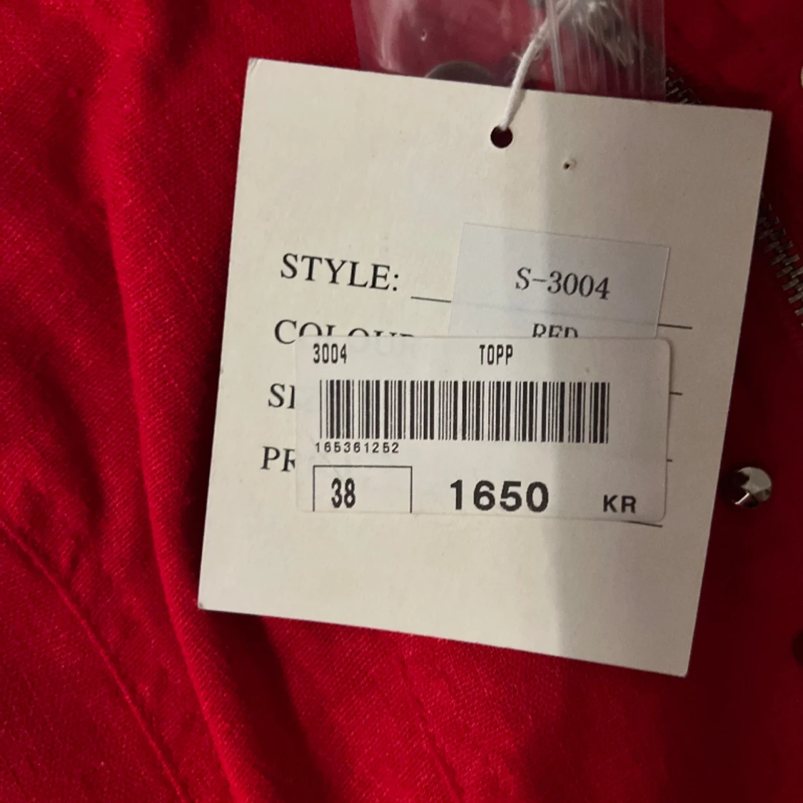 Röd topp-DCG Design Carina Glaversjö  - 1