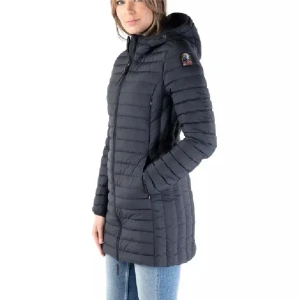 Parajumpers Irene - Svart Parajumper dunjacka i modellen Irene, storlek s. Köpt på Johnells och är helt slutsåld. Nypris 4499kr. Nyskick💗