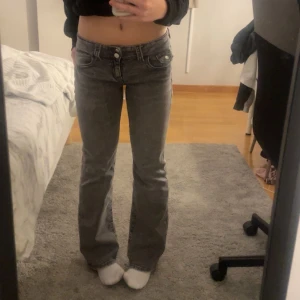 low waist jeans - AS snygga low waist bootcut jeans!!❤️ midjemått: 36 cm rakt över ❤️❤️