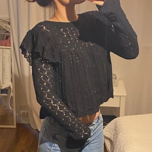 Zara blus - Blus från zara. Använd fåtal gånger, inga defekter.  