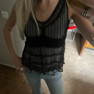 Blus - Såå cool och unik blus☺️✨
