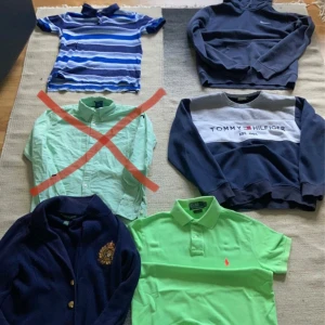 Ralph lauren, tommy hillfiger och nike  - Intressekoll på två Ralph lauren pikéer, en vintage nike hoodie, en ralph Lauren kavaj och en vintage tommy hillfiger sweatshirt. Skriv till mig om du är instresserad så lägger jag upp en annons där du kan köpa! Mvh Carl