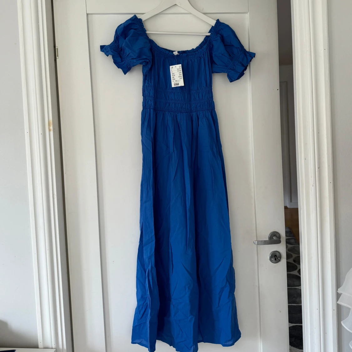 Blå långklänning H&M