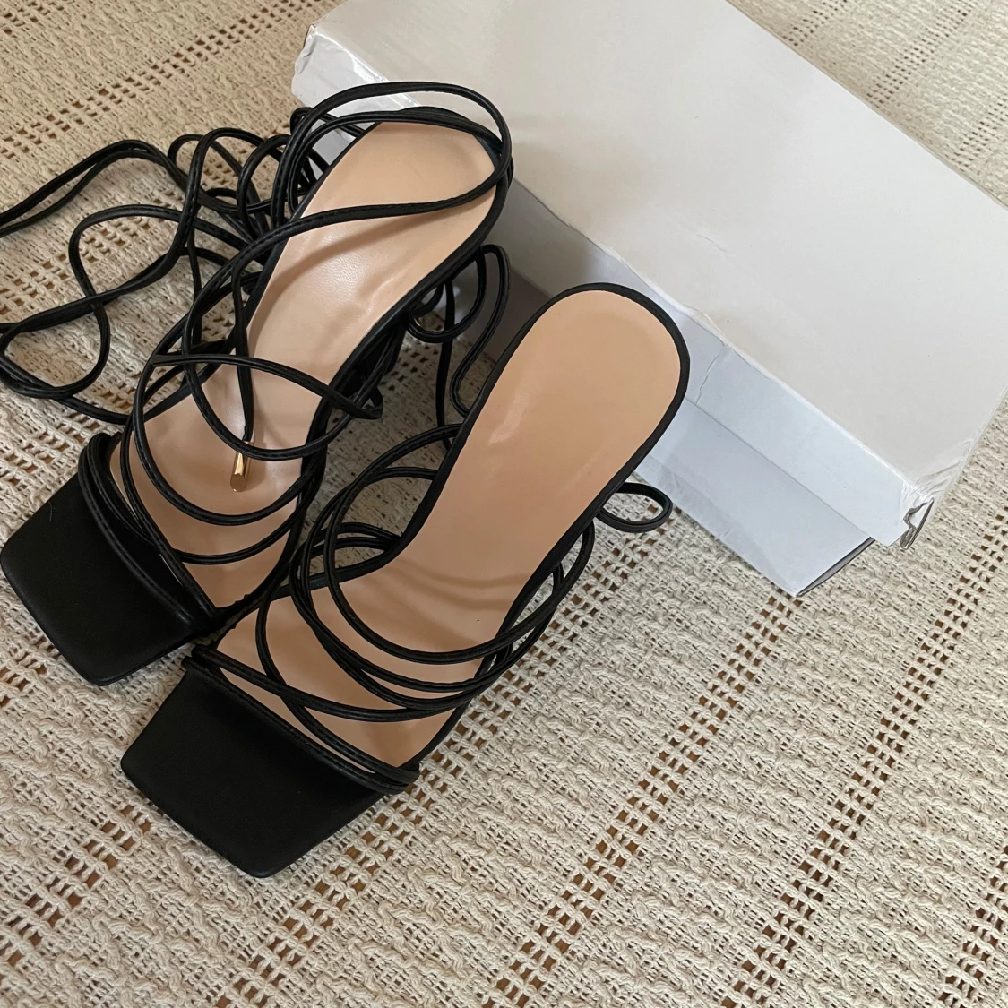 Strappy sandaletter 