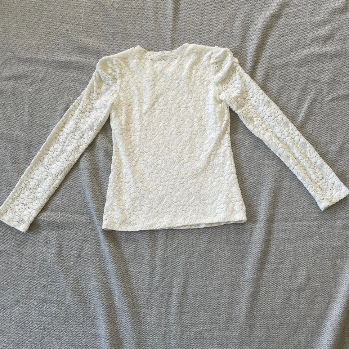 Lindex vit Långarmad spetströja - 90