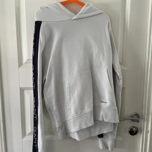 Gant hoodie  - Gant hoodie i bra skick❤️strl: 170 men passar xs 