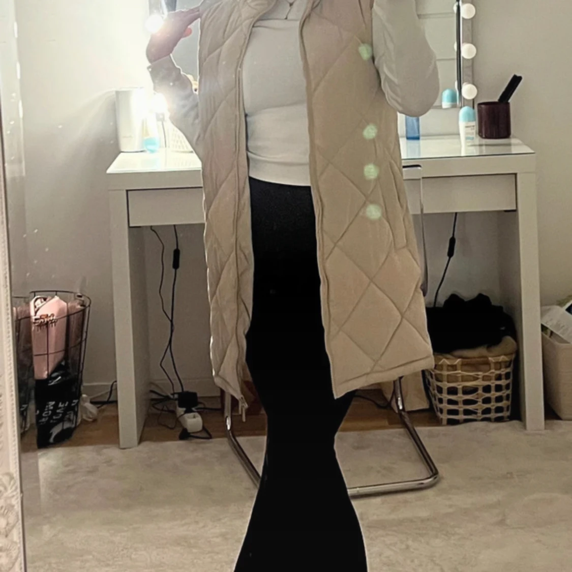 Beige Väst ONLY - 92