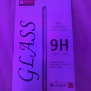 Skärmskydd  - Ett skärmskydd till en iPhone X/XS