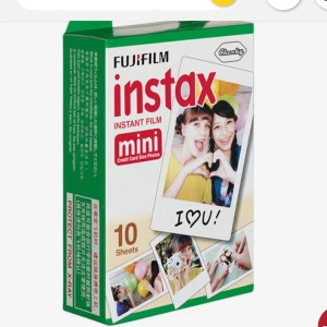!SÖKER BILDER TILL INSTAX KAMERAN! - Om du säljer filmerna/bilderna till kameran så hör av dig! 💗 