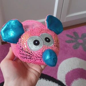 Mus gosedjur - Medelstor mus gosedjur för bra pris. Bra skick. Kontakta innan köp 