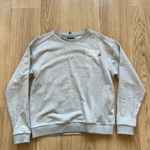 Tommy Hilfiger tröja - Sweatshirt från Tommy Hilfiger! 