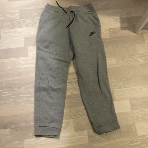 Nike tech sett  - Bra skick