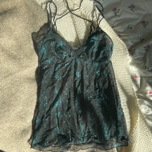 Vintage mesh festtopp - Jätteunik och döcool😍