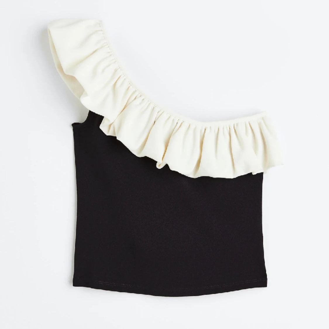 One shoulder top
